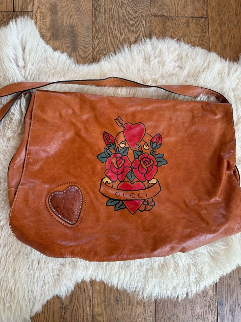 Gucci Tattoo Heart Tribeca Messenger Bag Genuine Leather